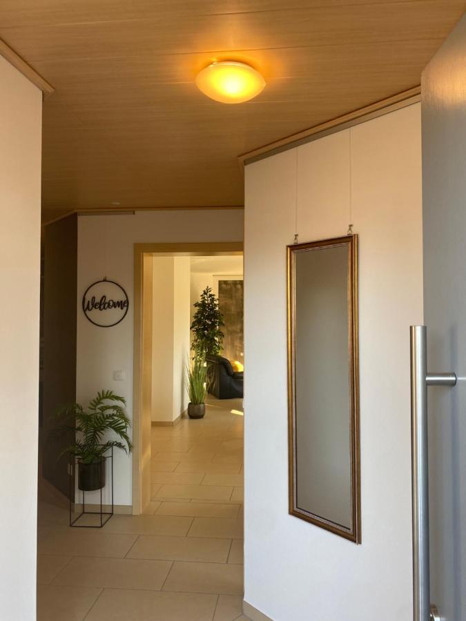Attraktive Wohnung-Elztalidyll-zwischen Mosel,Nürburgring und Burg Eltz Kollig Exterior foto